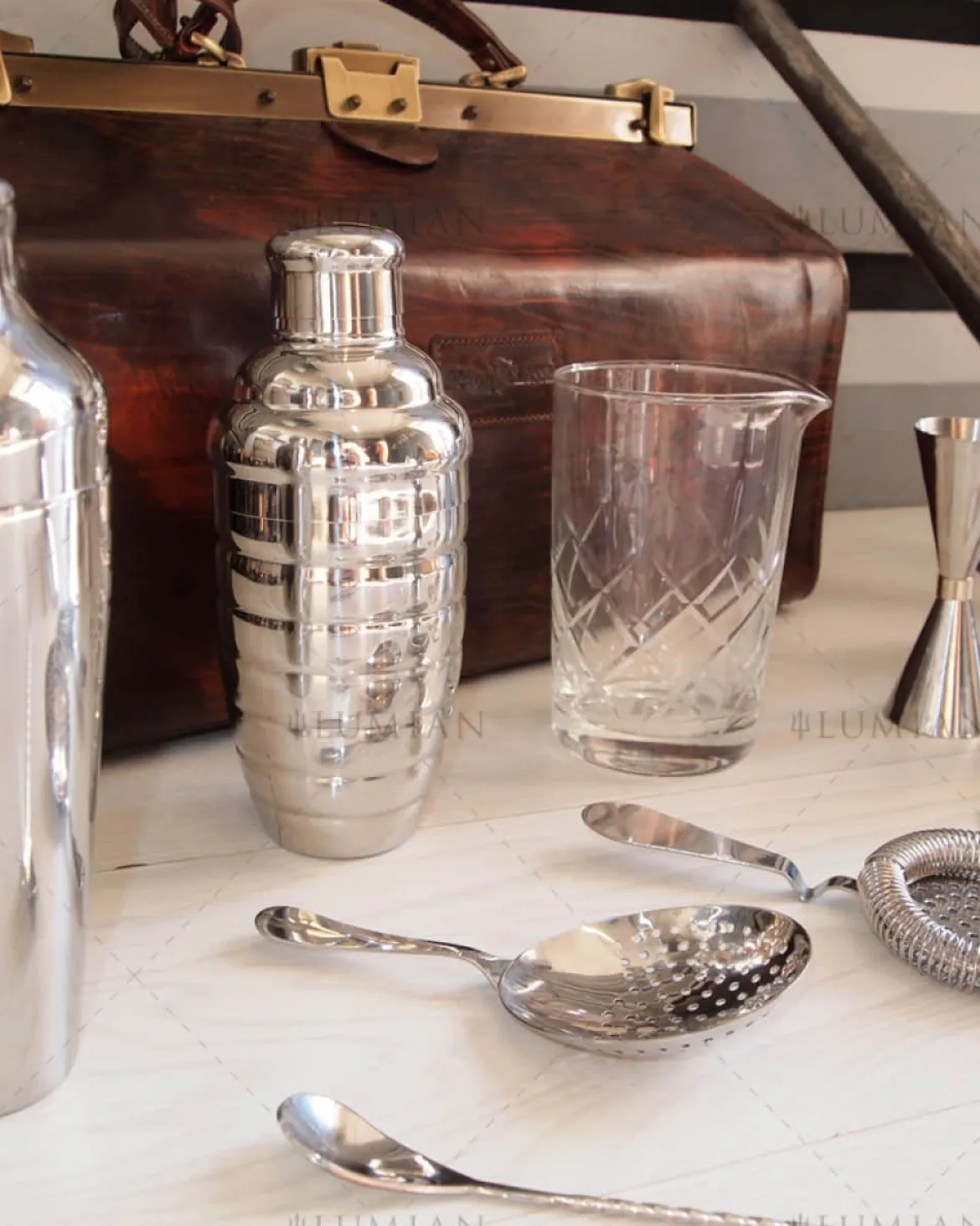 Cocktailshaker Bomber | dreiteilig - 500 ml - Silber