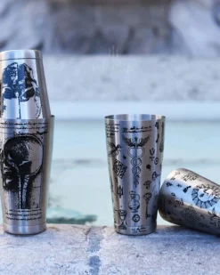 Tin-in-Tin Cocktail Shaker - Kenko Tattoo | Alchemy verziert